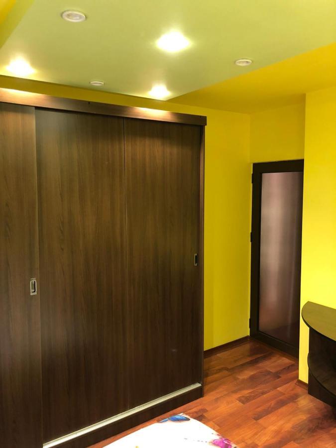 Clau Apartment Galaţi Exterior foto